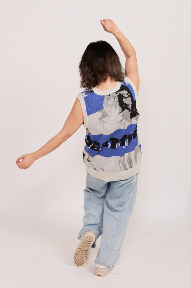 Seattle Troll - Oversized V-Neck Knitted Vest - WACC#16A